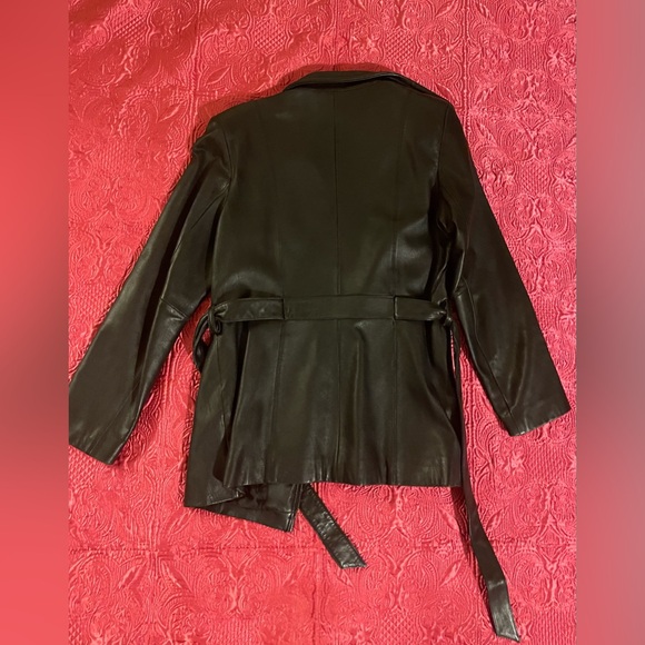 Vintage Nine West leather jacket - Picture 3 of 3